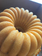 HALF CAKE (half cake)